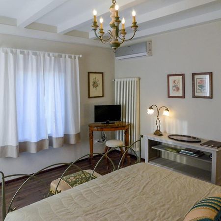 Отель I Torretti Locazione Turistica, Ristorante, Lounge Bar Азоло Экстерьер фото